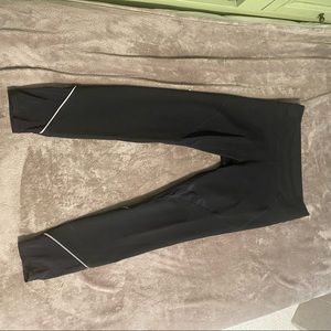 Black fabletics leggings